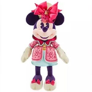 Minnie Mouse: The Main Attraction Plush – Mad Tea Party